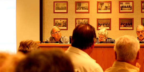 Lake Geneva Council Passes Change Before Court Deadline